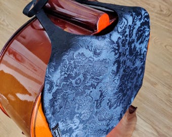 Violoncello Bib - Black Venetian Floral
