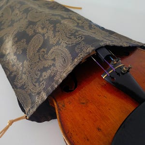 Violin Silk Bag - Gunmetal & Gold Paisley