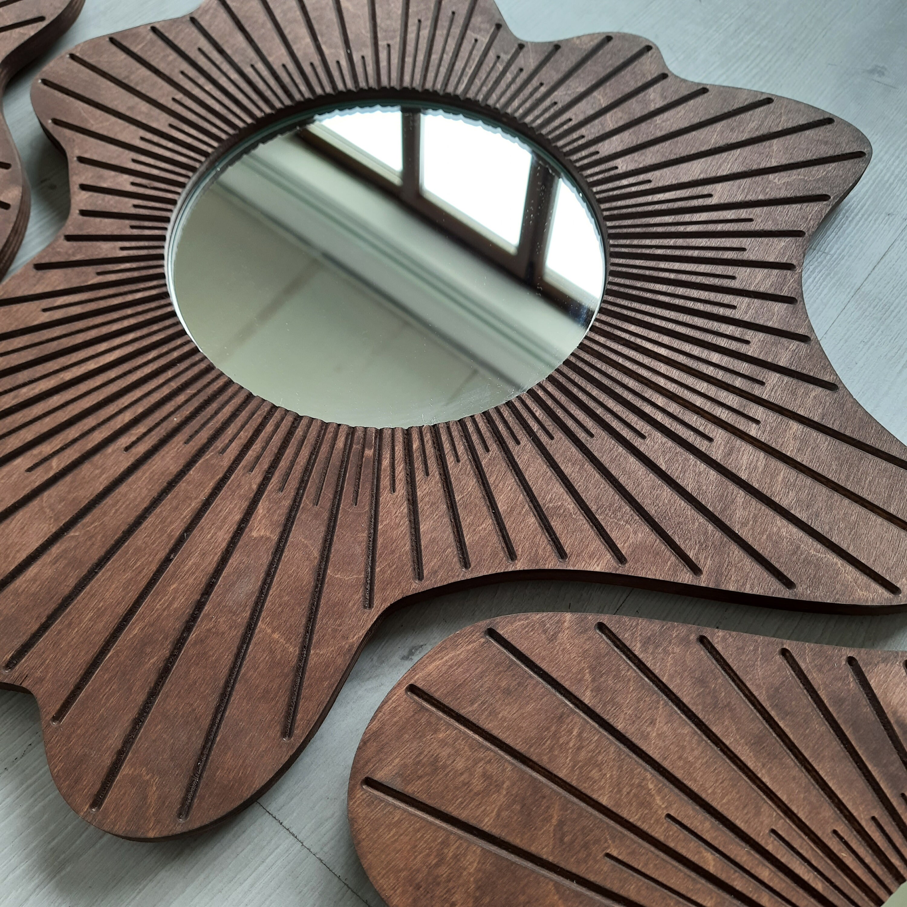 Espejo de madera irregular espejo de pared baño decoración | Etsy