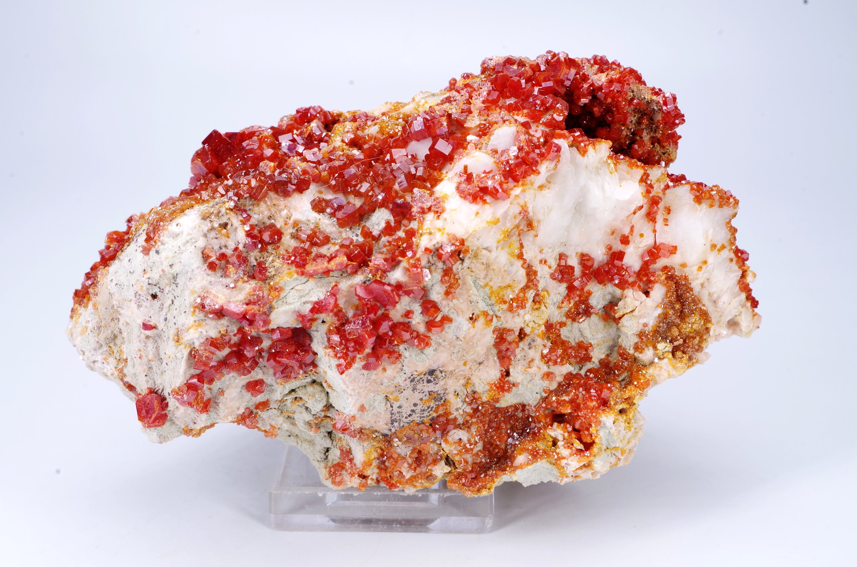 Vanadinite Coud'a Mine Mibla Maroc/Morocco 11x7x6 643G