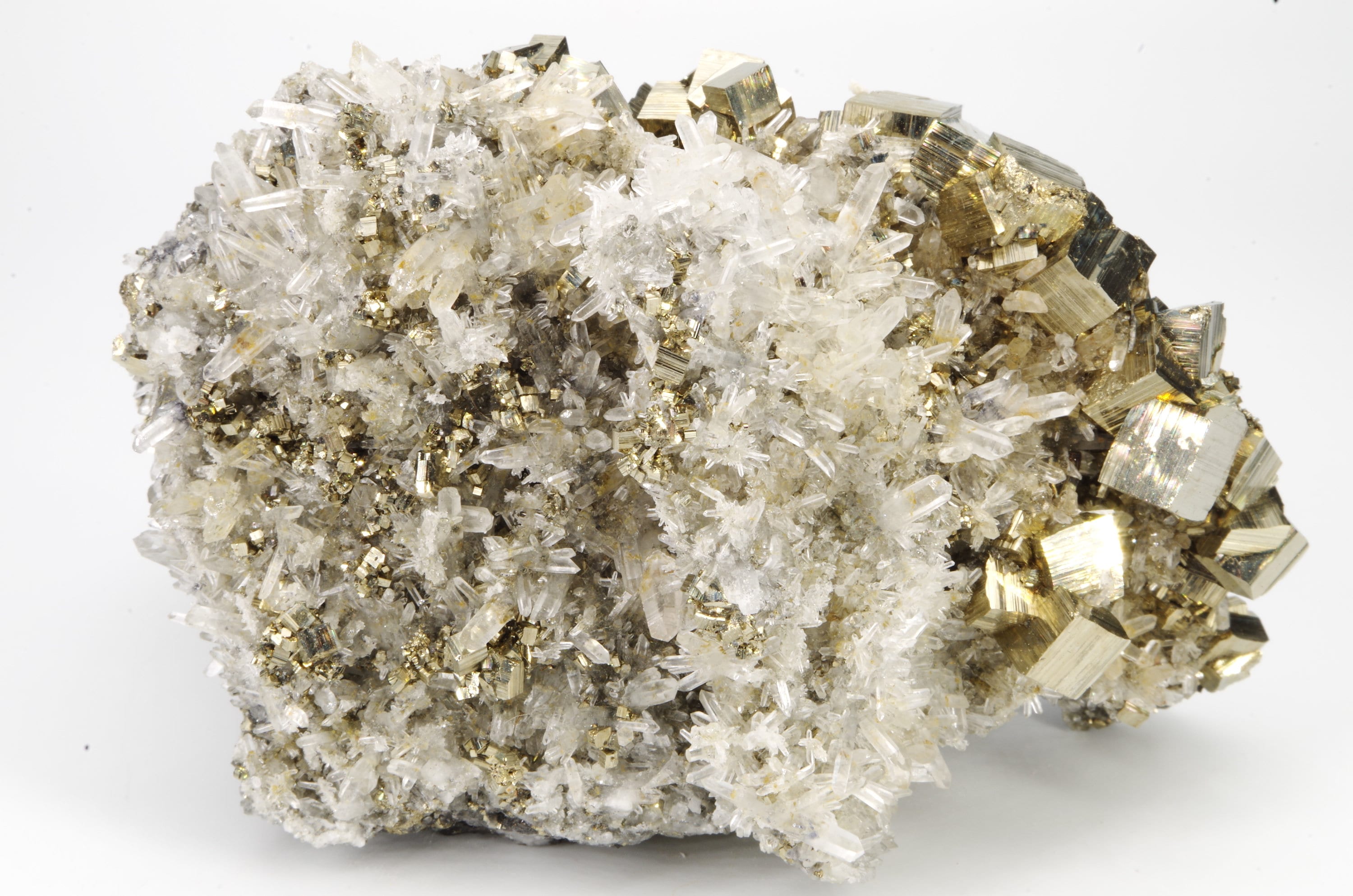 Quartz Pyrite Huaron Mine Pérou/Peru 12x8x6cm 618G