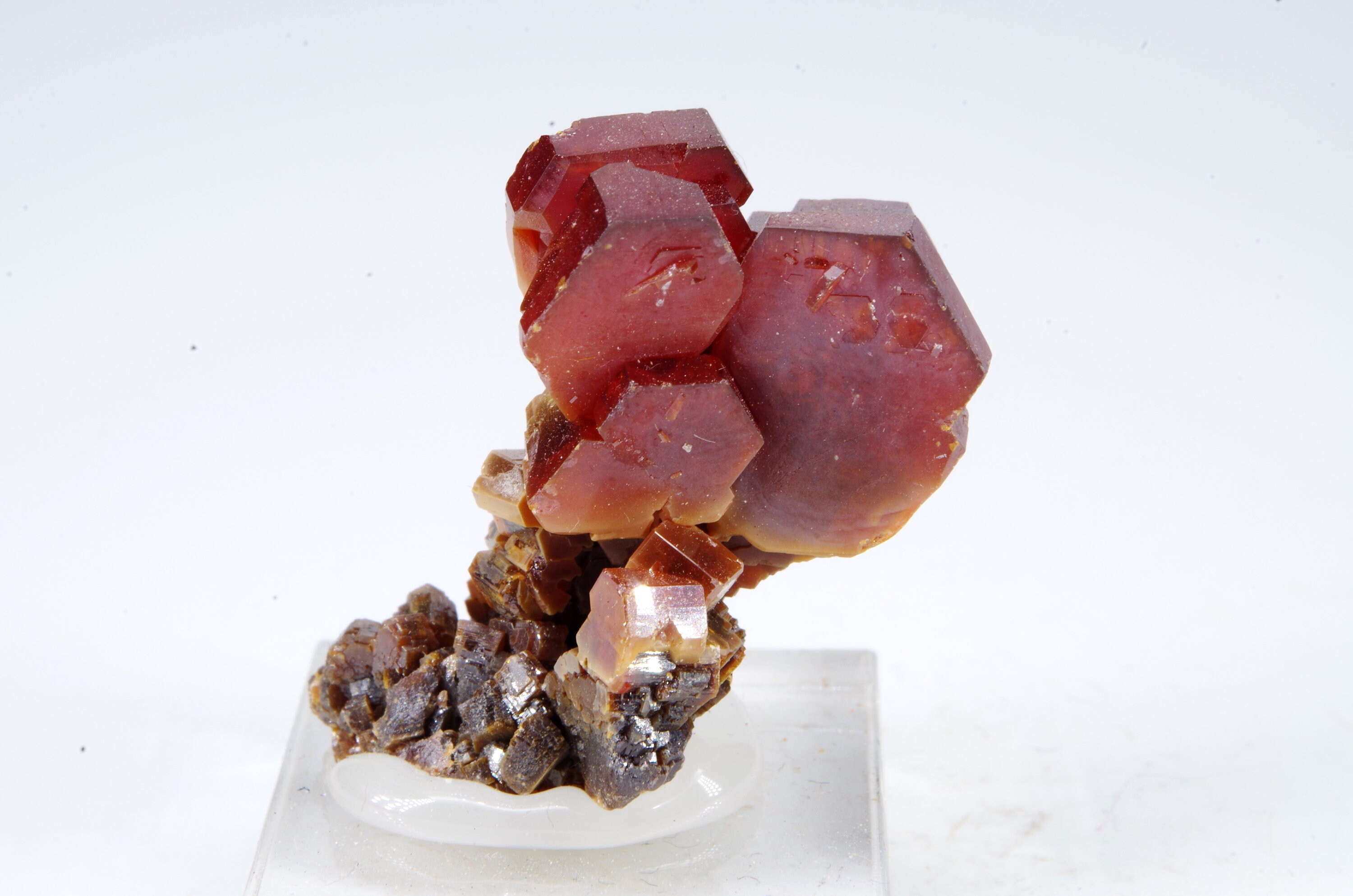 Vanadinite Acf Mine Maroc/Morocco 2.7x2.8x2.4cm 26G