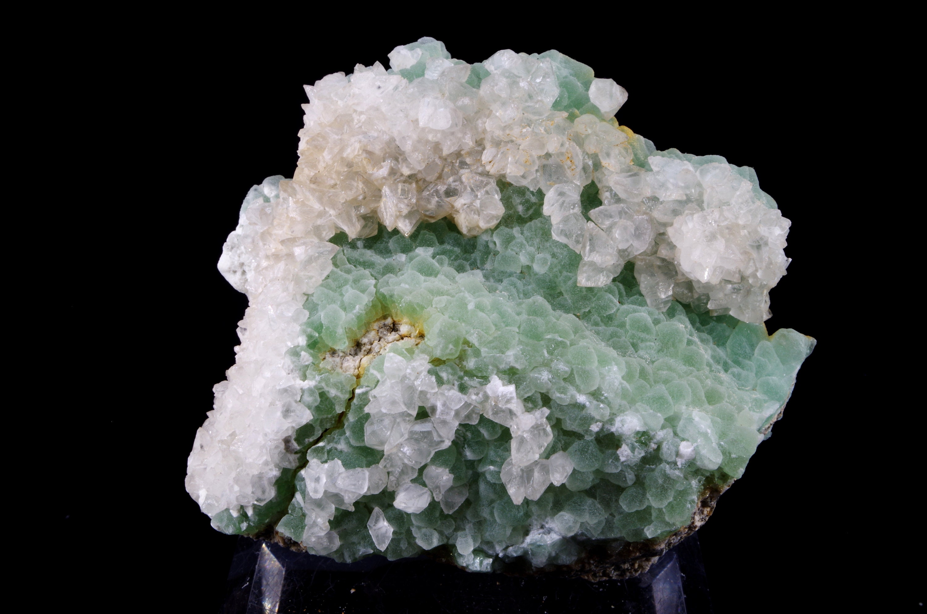 Fluorite Calcite Mine Berta Papiol Espagne 7.7x6.5x2.9cm 151G