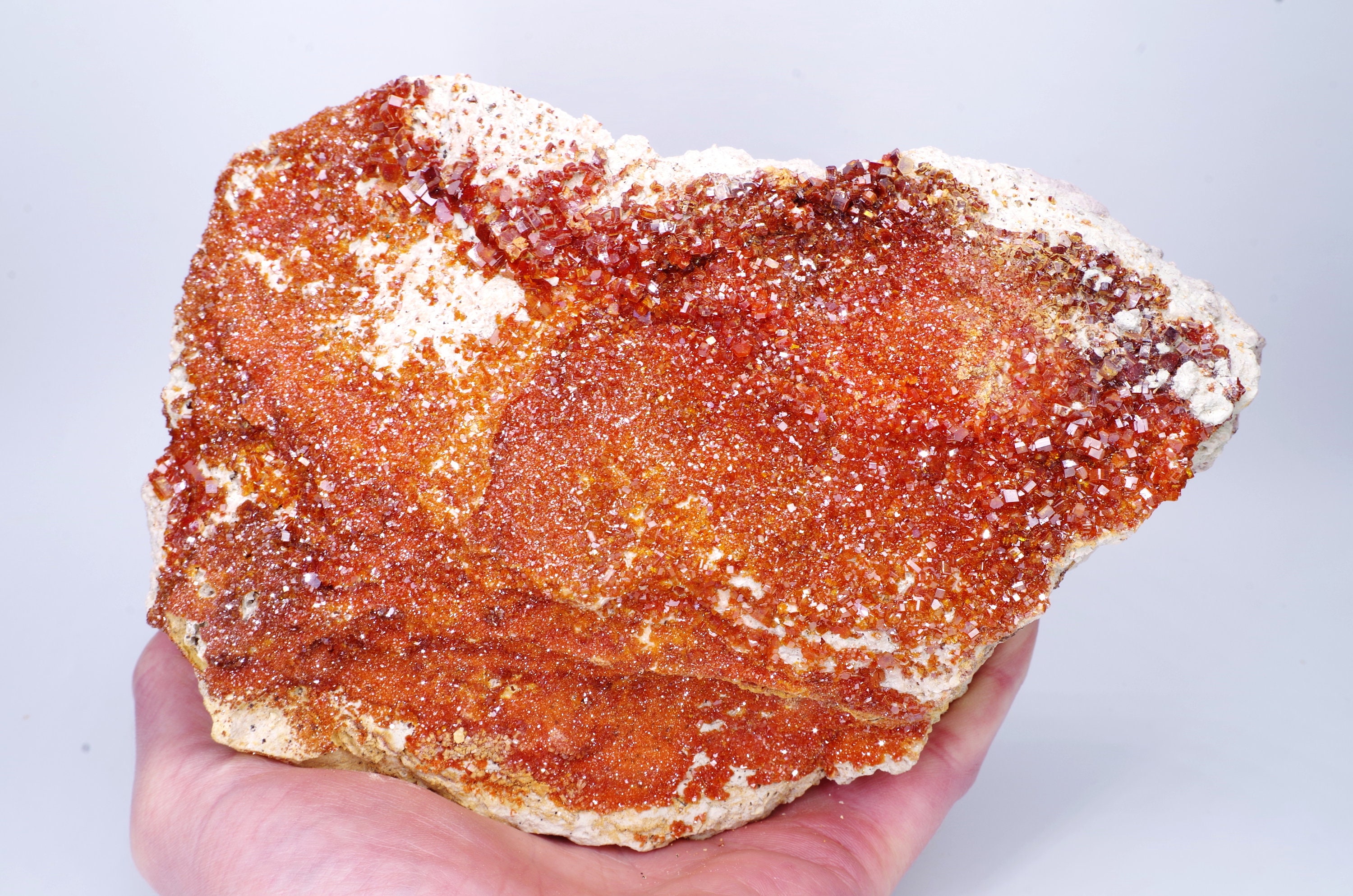 Vanadinite Coud'a Mine Mibla Maroc/Morocco 19x13x6 1.725 Kg