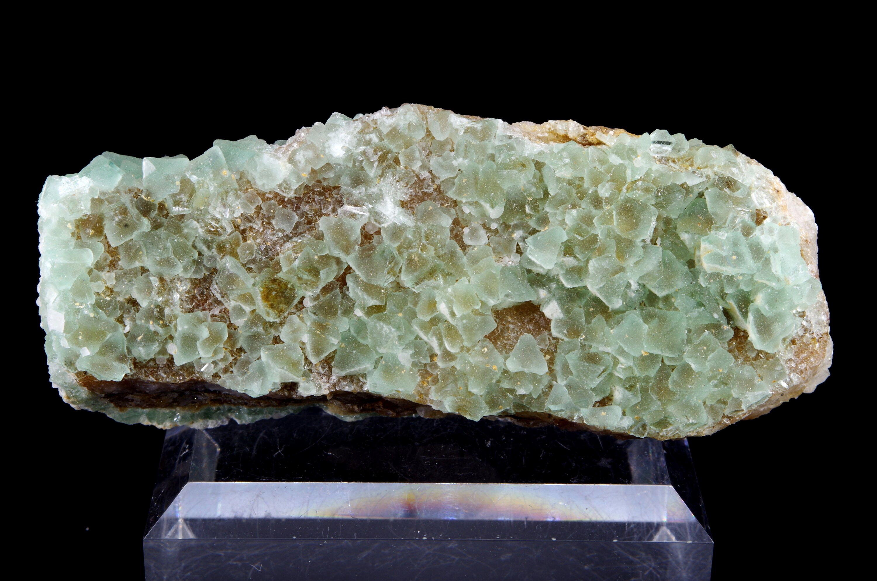 Fluorite Mine Berta Papiol Espagne 8x3.3x2.2cm 124G