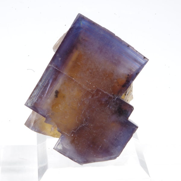 FLUORITE Valzergues, Aveyron, France 3.5x3x3cm 48g