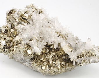 Pirita Cuarzo Mina Huaron Peru / Peru 13.5x8x6cm 737gr