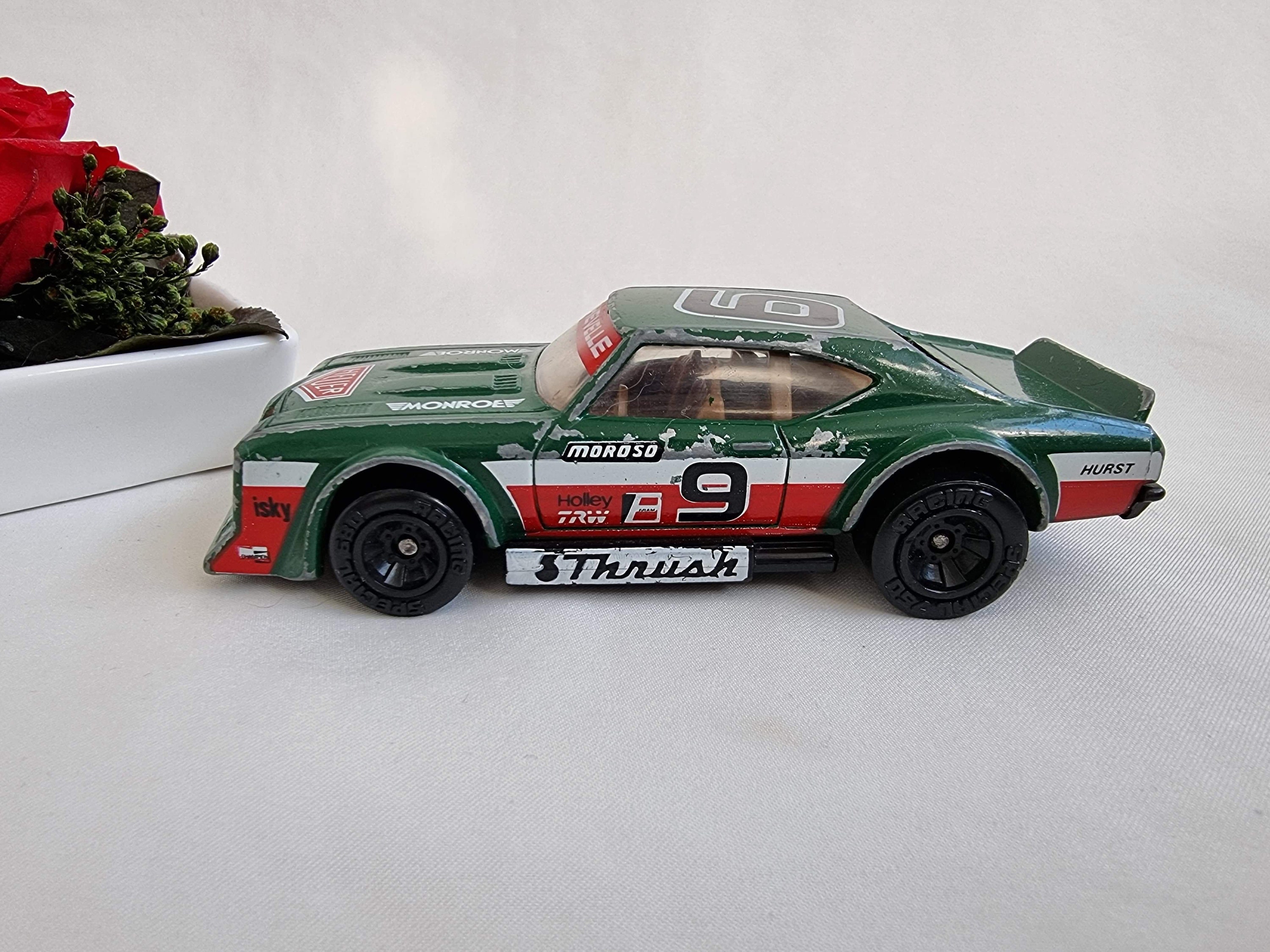 Camaro car, Vintage car model, corgi car, matchbox car, 1:40 scale car, sports car model, racing car model, Green car