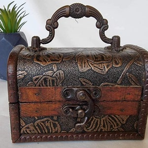 Jewellery box, small jewellery box, wooden trinket box, trinket box, handmade jewellery box, craft jewellery box