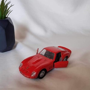 Vintage Car, Vintage car model, Ferrari 250 gto, Ferrari 250, Ferrari GTO, Ferrari car model, sport car model, Ferrari model