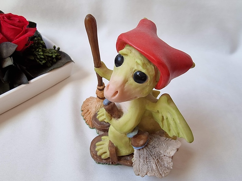 The Musgrave, Pocket Dragon, Dragon Figurine image 3