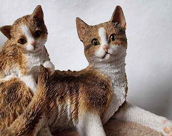 カントリーアーティストの猫、カントリーアーティストの猫の置物