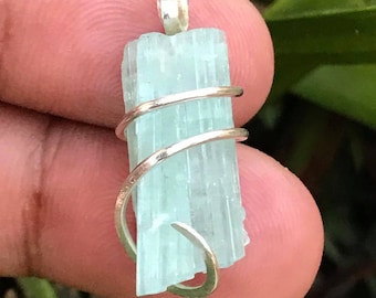 Collier en cristal de tourmaline du Maine, pendentif en fil d'argent, pierre précieuse d'Afghanistan