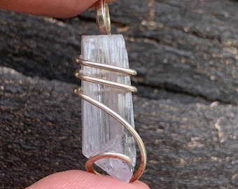 Pendentif en kunzite rose et argent sterling