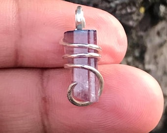 Collier pendentif en tourmaline bicolore fait main, argent sterling, bijou en tourmaline brute bicolore, collier en cristal artisanal (cadeau).