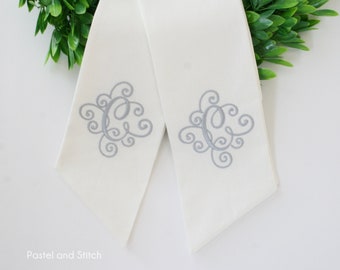 Linen Wreath Sash, Embroidered Sash, Front Door Decor, Home Decor, Farmhouse Decor, Housewarming Gift, Wedding Party, Bridal Gift