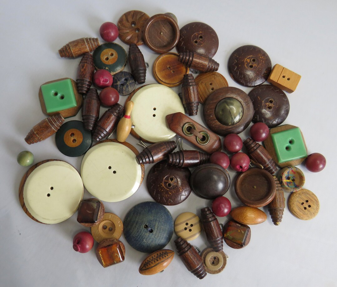 Mixed Lot 58 Vintage WOOD Buttons Destash Lot. TBU39 Etsy