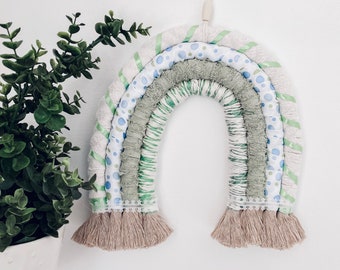 Green rainbow inspired macrame nursery gift, nursery rainbow, macrame rainbow, rainbow wall hanging rainbow door hanger,childs room decor