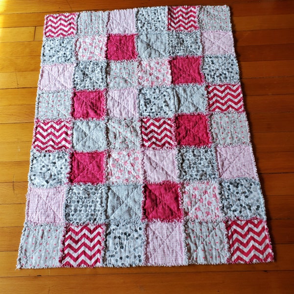 Handmade Flannel Rag Quilt - Baby - Pink and Gray - #2 (48 in x 36 in)