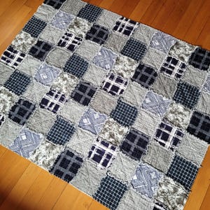 Handmade Flannel Rag Quilt: Blue and Gray (60 in x 48 in) #4
