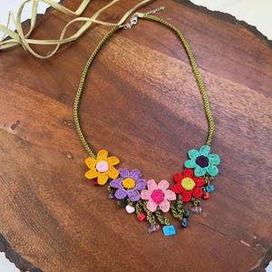 Colorful Floral Necklace / Crochet Flower Necklace / Statement Bib Necklace  / Necklace Gift for Daughter / Summer Spring Necklace