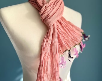 Sciarpa Boho per donne / Sciarpa di garza / Sciarpa turca Oya / Sciarpa floreale avvolgente / Sciarpa da donna fatta a mano / Regalo sciarpa / Sciarpa di pizzo ad ago