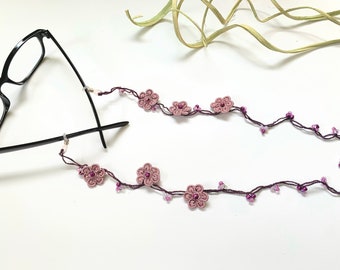 Eyeglass Chain / Glasses Chain / Eyeglass Lanyard / Eyeglass Holder Necklace / Eyeglasses String / Eyeglasses Chain / Eyeglass Holder