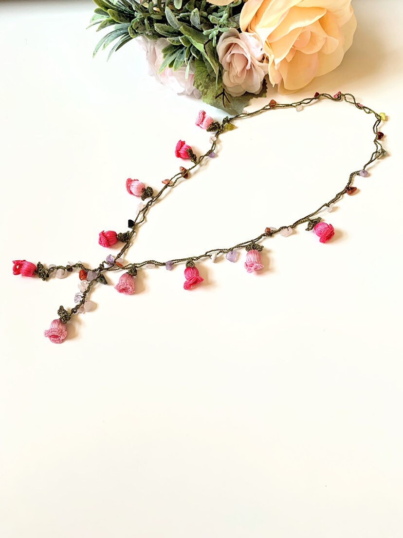 Flower Lariat Necklace / Crochet Necklace / Beaded Flower - Etsy