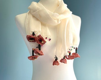 Sciarpa Oya con perline / Sciarpa scialle floreale / Sciarpa boho da donna / Sciarpa primavera estate / Sciarpa leggera in cotone / Regalo per la mamma da parte della figlia