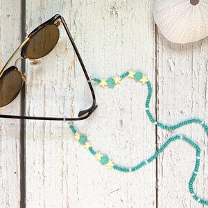 Beach Eyeglass Chain / Sunglasses Chain for Women / Turquoise Glasses Chain / Beaded Sunglasses Strap / Eyeglass Cord / Mothers Day Gift