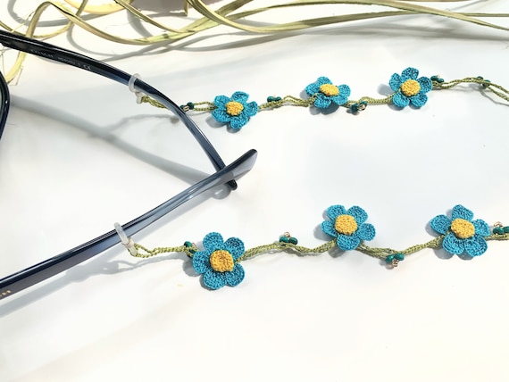 Forget Me Not Glasses Chain / Crochet Eye Glass Cord / Eyeglasses