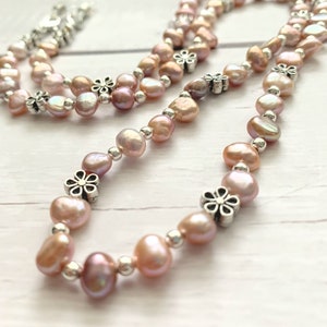 Natural Pearl Glasses Chain / Beaded Mask Lanyard / Pink Sunglasses Strap / Chain for Eye  Glasses