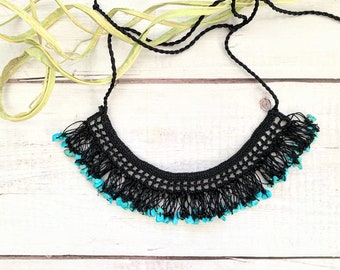 Crochet Beaded Choker / Boho Chic Necklace / Short Necklace for Women / Gemstone Crochet Necklace / Crocheted Bib Necklace