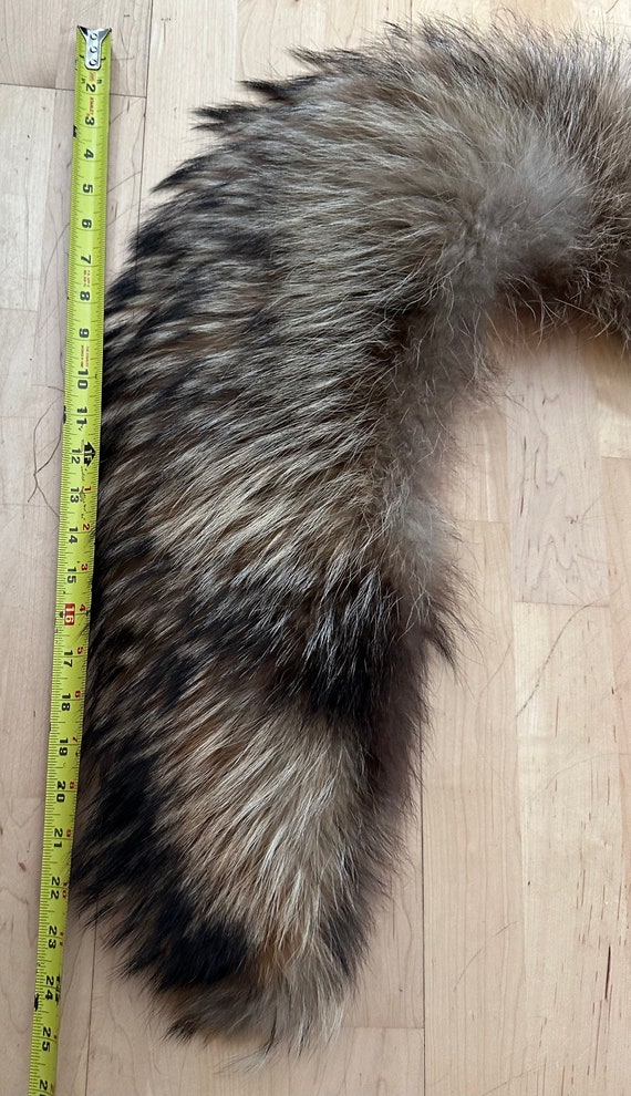 Vintage authentic large fox fur shoulder wrapshawl Gem