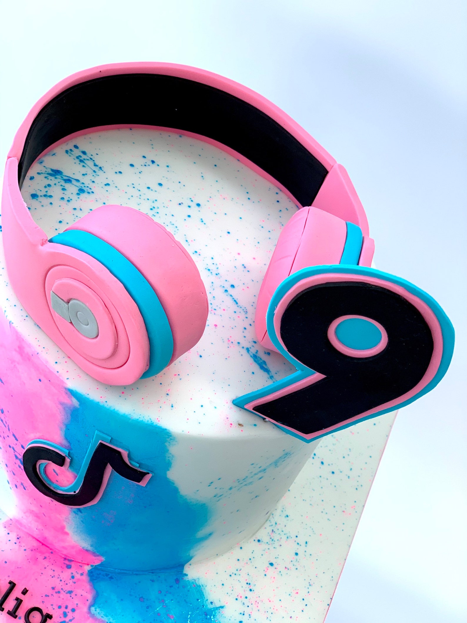 Headphones and Number Handmade Edible Birthday Cake Topper Etsy