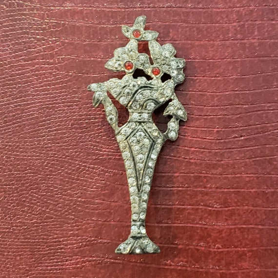 1930's Rhinestone Flower Vase Brooch
