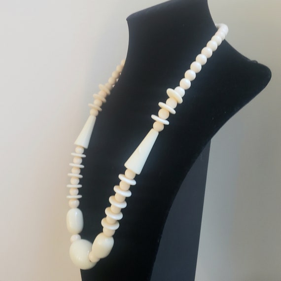 PLASTIC FANTASTIC Cream Beaded Necklace - image 2