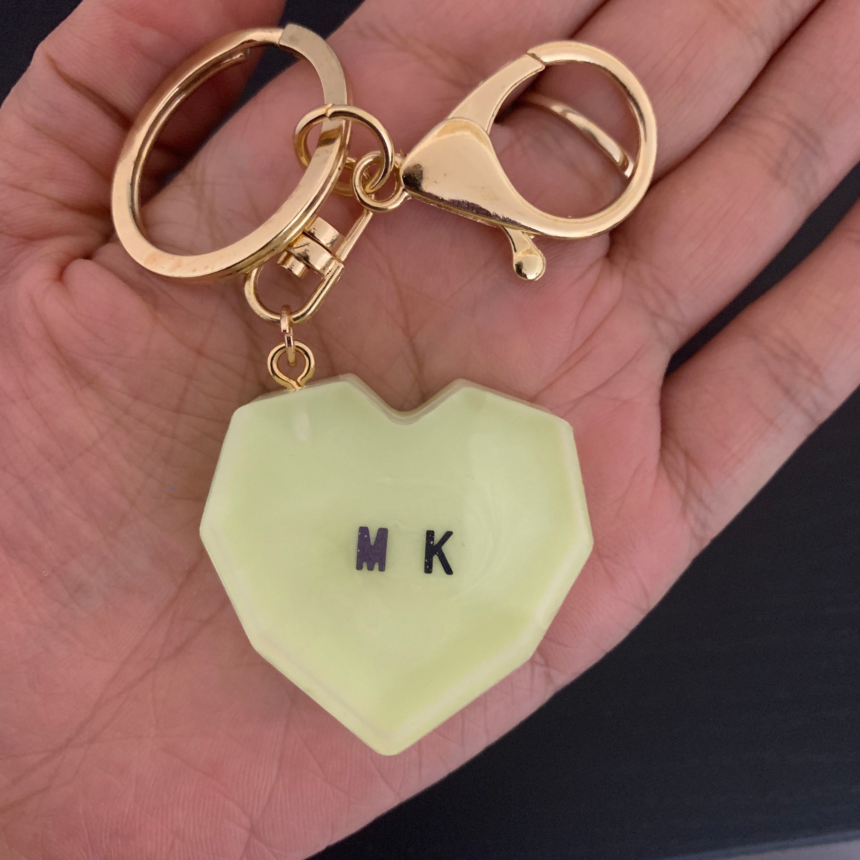 Custom Resin Resin Keychain With Name 