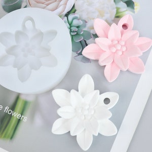 Cherry Blossom Pendant Silicone Mold Flowers Fondant Resin Molding CastingAlternative Epoxy Resin Mold