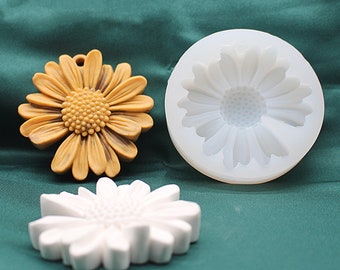 Sun Flowers Pendant Silicone Mold Resin Craft in Germany Resin Molding CastingAlternative DIY Crystal Epoxy Resin