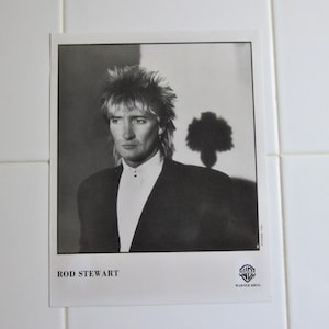 Rod Stewart Rare 8 x 10 Press Photo (1981 WB)
