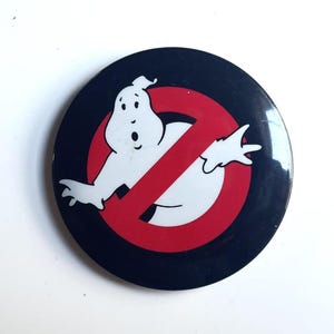 Ghostbusters Movie Rare Oversized Movie Button Pin (1984)