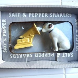 RCA Nipper Dog Vintage Salt and Pepper Set (NEW)