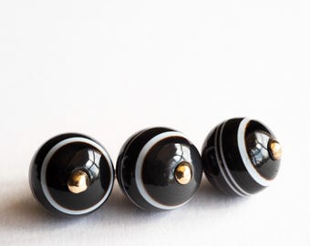 Set of 3 Antique Scottish Banded Agate Waistcoat Buttons with Fasteners