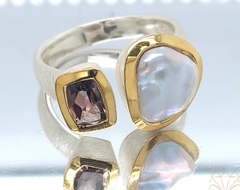 Turmalinring med flera stenar, brun ädelstensring, pärlring - guldring, turmalin och pärla, tvåfärgat silver och guld, guldsmedsarbete, unikt smycke, storlek 56