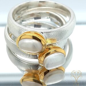 Parelring - gouden ring met zoetwaterparel - bicolor ring zilver en goud - beiring - combinatiering - stapelring - maat 54