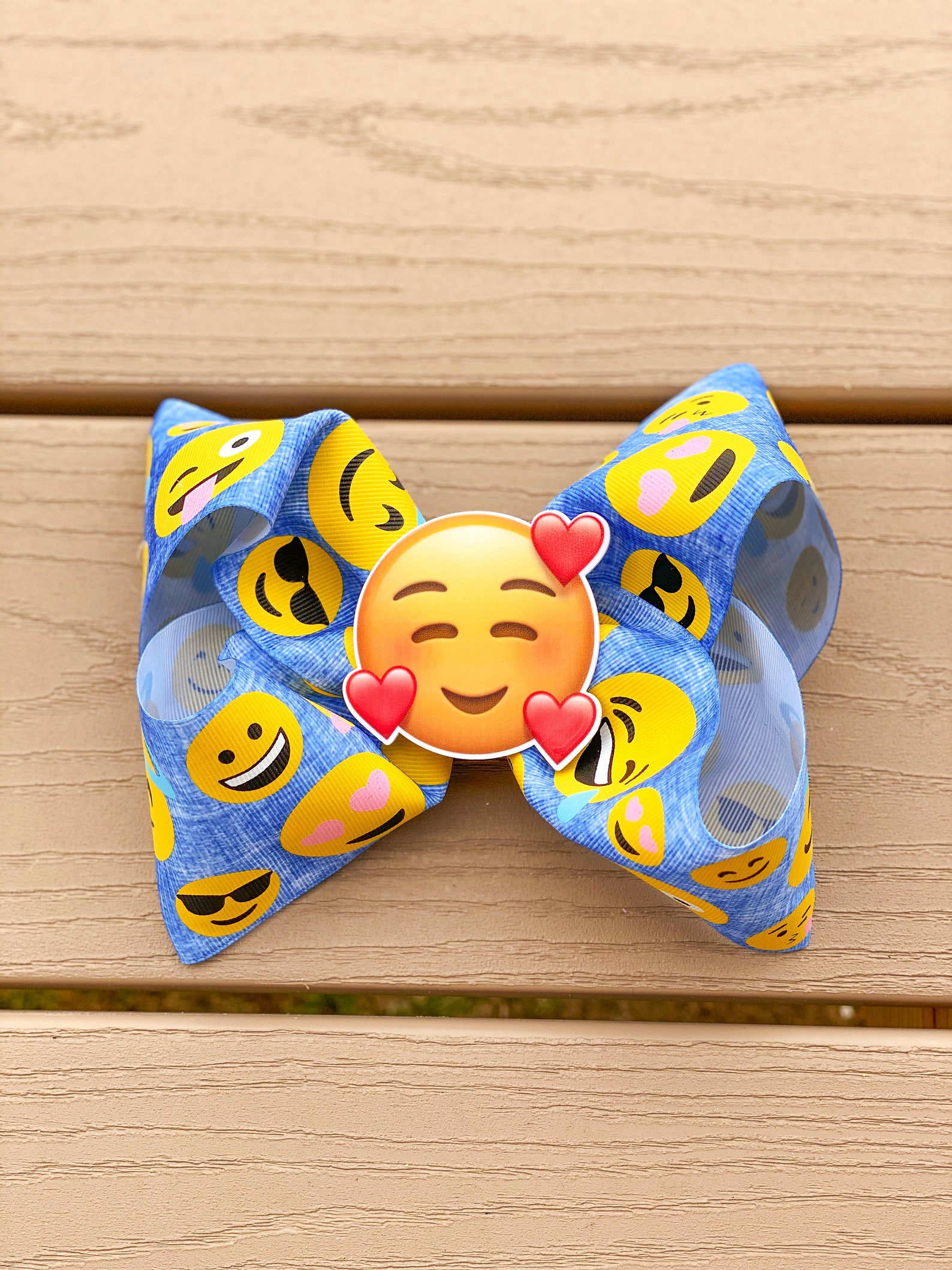 Emoji Hair Bow Emoji Hearts Bow Emoji Hair Clip Emoji Party Etsy