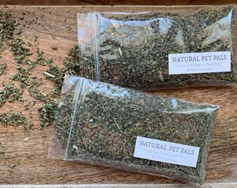 Fresh Premium Canadian Catnip Coarse and Fine Cut Catnip Treat