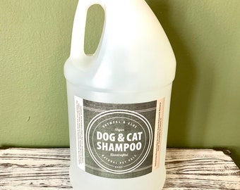 64OZ| Half Gallon|Natural Dog & Cat Shampoo| Vegan Pet Shampoo| Lavender Pet Shampoo| Aloe and Oatmeal Pet Shampoo| Vegan