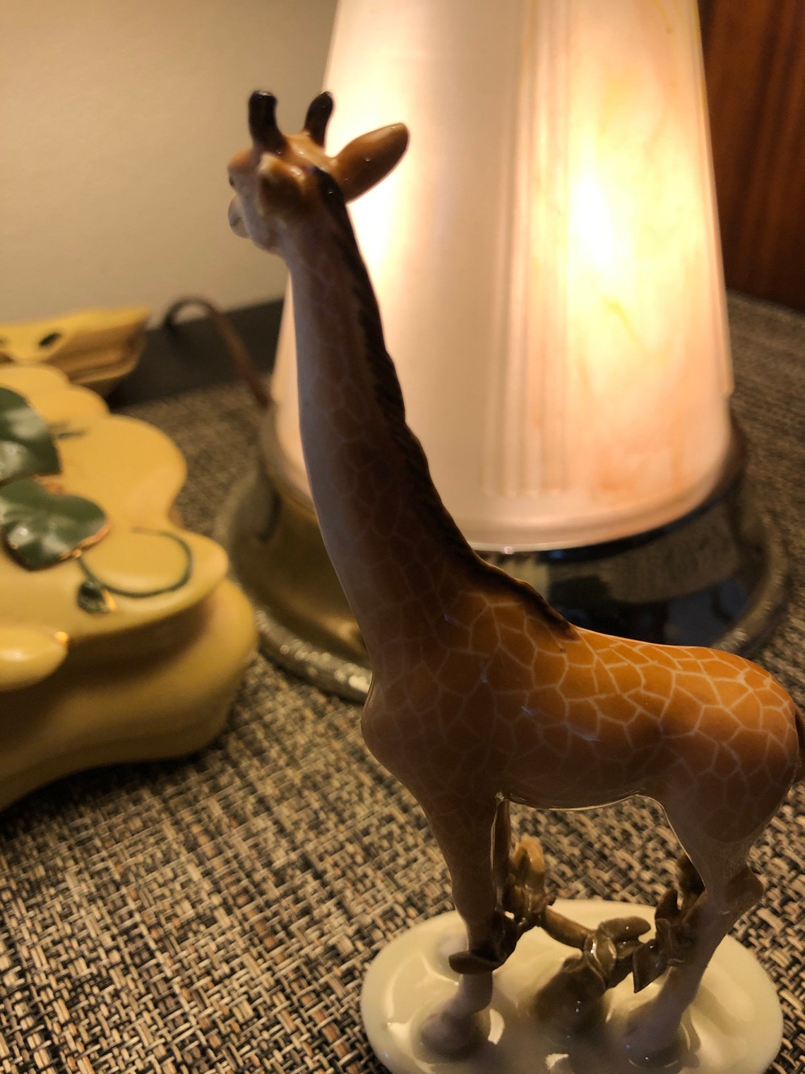 lladro giraffe figurine